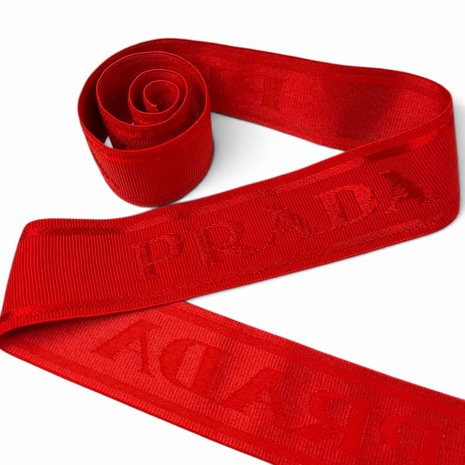 Red ribbed jacquard elastic waistband with 3D embossed logo