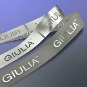 Прозорі силіконові етикетки для одягу з друком логотипу / Transparent silicone clothing labels with logo printing / Label of World